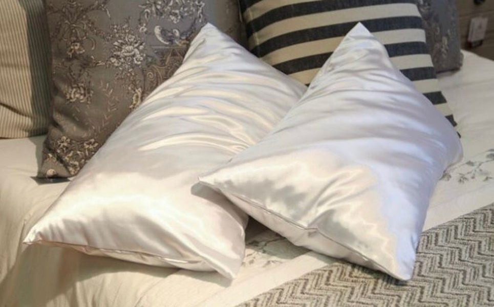 ESC Satin Pillowcases -Mint